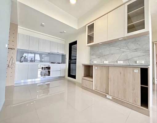 春福年年⭐️全新未住精美裝潢三房平車✨ - Image 4