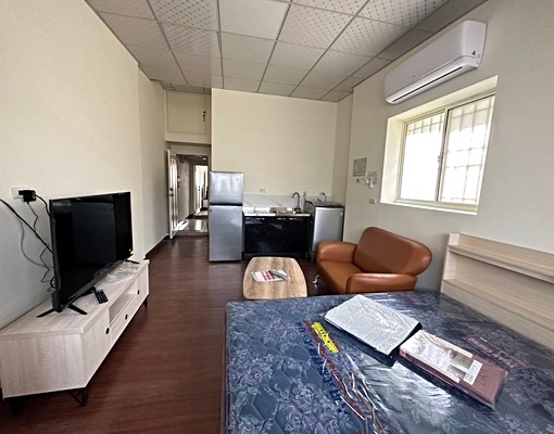 光華國小文化中心商圈10坪大套房2樓另有5樓可租補 - Image 2