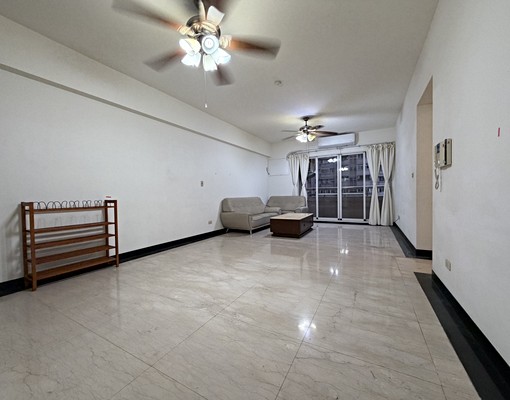 超美三房平車🔥現況出租不談補🔥可雙租補🔥有一間房沒冷氣 - Image 10