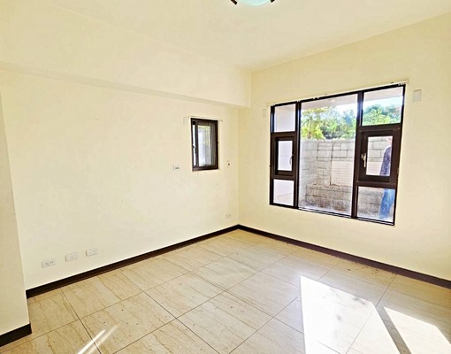 睿達🏠沙鹿電梯華夏🏠可租補免仲介費🏠近台中工業區 - Image 1