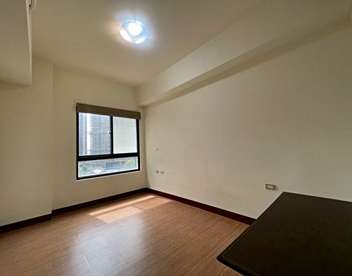 青埔電梯大樓|新世紀特區大四房雙陽台平面車位 - Image 8