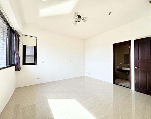 東方明珠1~簡配三房車 - Image 8