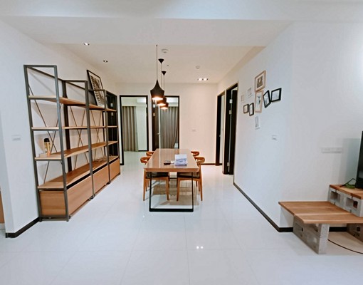 高鐵【宏觀大器】工業風傢俱電全視野美四房 - Image 3