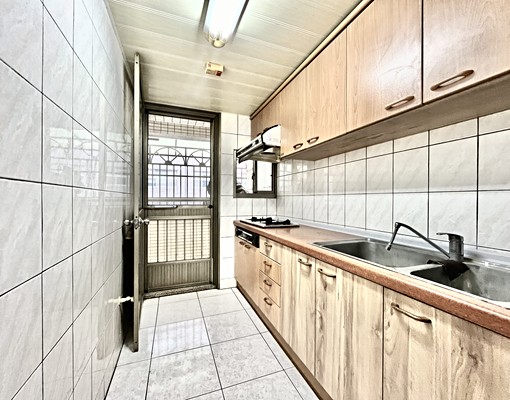 義享天地龍華國中採光四房平車 - Image 4