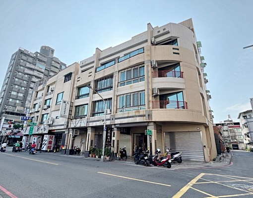 🍎明誠鼎中商圈🍎天天新市場店面(只租一樓) - Image 1