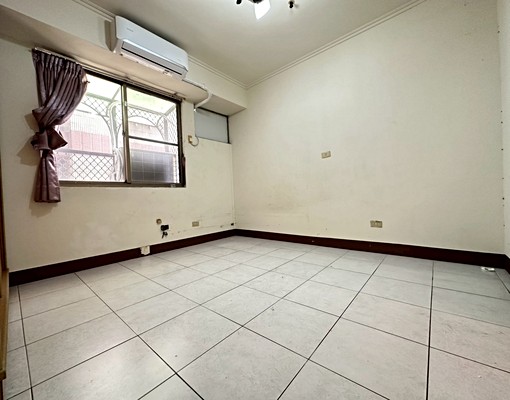 社宅🏠民族一河堤商圈貓寵電梯採光3房近文藻國10📞愛窩 - Image 3