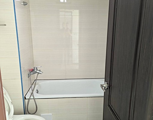 屋主自租長庚特區~3房適合小家庭頂樓邊間雙面採光牆面重新粉刷 - Image 1