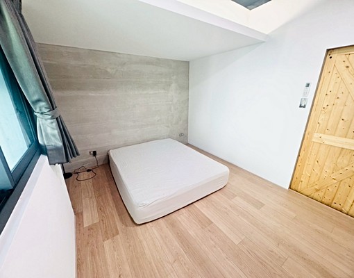 金龍國小/臨中興路、康寧路、新裝潢、大空間採光、獨陽、機能強 - Image 6