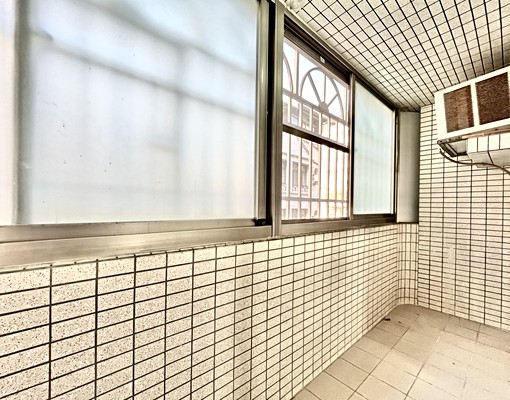 💯可租補|義享天地龍華國中採光四房平車💯 - Image 3