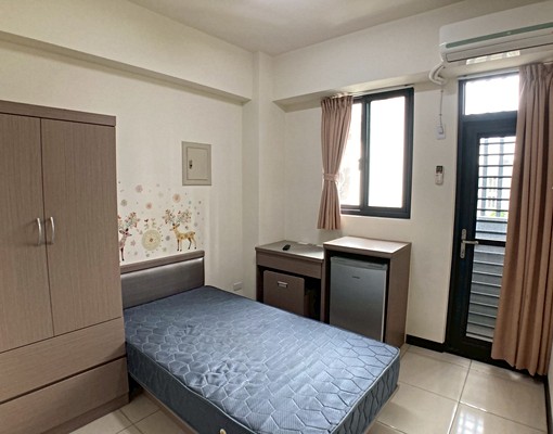 🌟北區小資電梯套房✨可租補有機車位近中科大 - Image 1