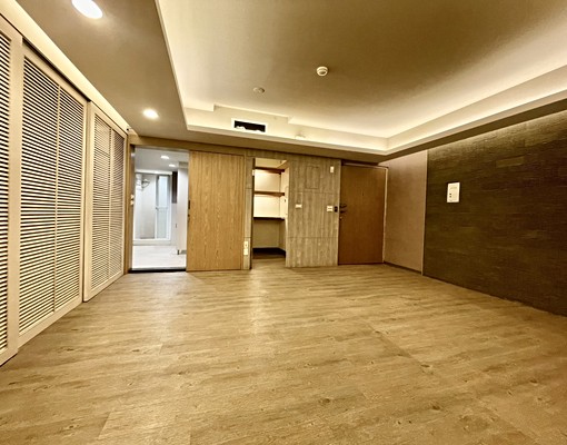 租捷運文化中心站前出口大空間辦公室 - Image 4