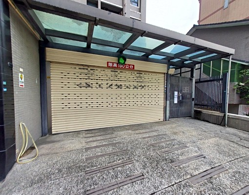 竹東景觀採光大二房平面車位住商阿信獨家 - Image 15