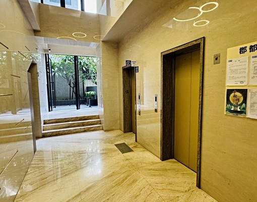 (禁寵)郡都City兩房+車位不限制行業台水電 - Image 2