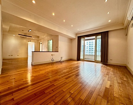 【小仲獨家】西區勤美宅│超大三房雙衛浴│電梯旁大平車│視野戶 - Image 2