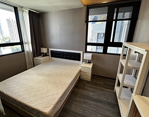 西屯區文華匯｜質感裝潢兩房平車｜家具電全配｜含車含管 - Image 5