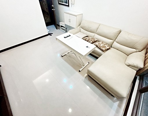 近新莊高中◆採光2+1房◆電梯管理★車位洽 - Image 3