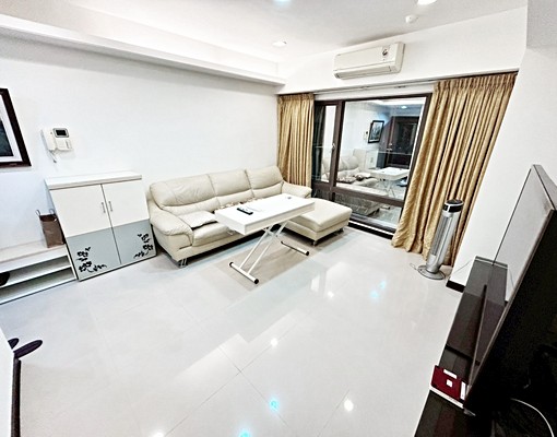 近新莊高中◆採光2+1房◆電梯管理★車位洽 - Image 1