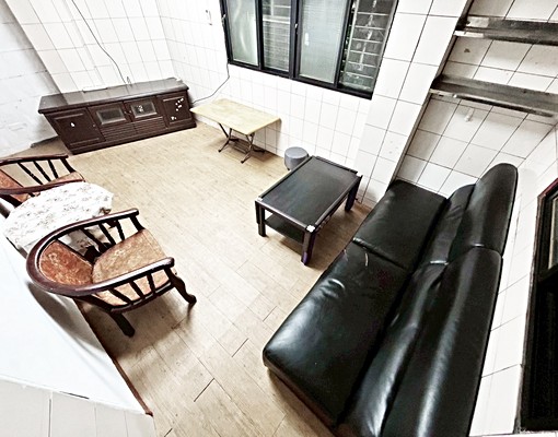 捷運三重國小◆超值2房◆採光皆有窗★可寵 - Image 1