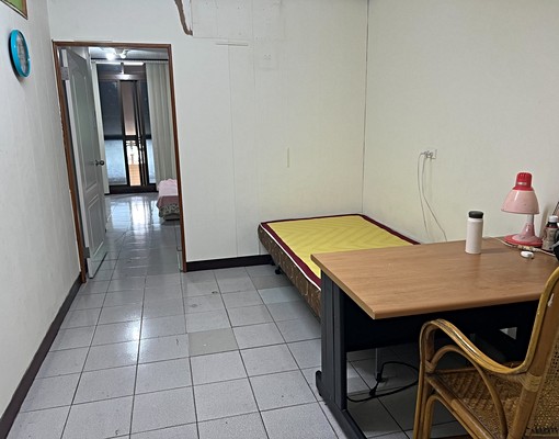 透天宅3樓雅房分租 - Image 3