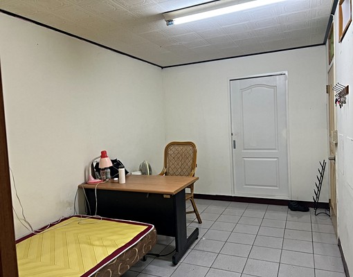 透天宅3樓雅房分租 - Image 4