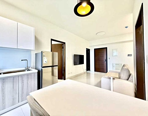 楠梓高大｜冠傑UI｜景觀大2房平車 - Image 5