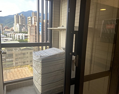 奇岩捷運雲端8樓#0955-418-689 - Image 9