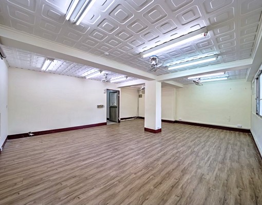 稀有一中街1+2樓住店合一便宜出租誠可談！一席難求快來電 - Image 2