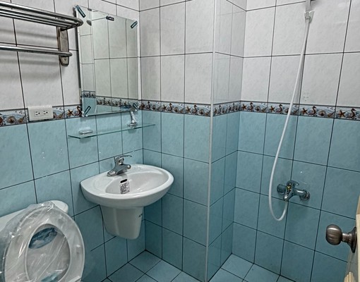 💰加薪$東區旱溪旁三房平車$近車站一中商圈$旱溪夜市 - Image 4