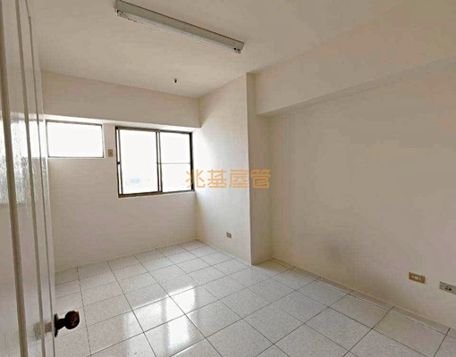 兆基社會住宅🏠岡山溫馨1房1廳｜高樓景觀、通風採光視野美景 - Image 3