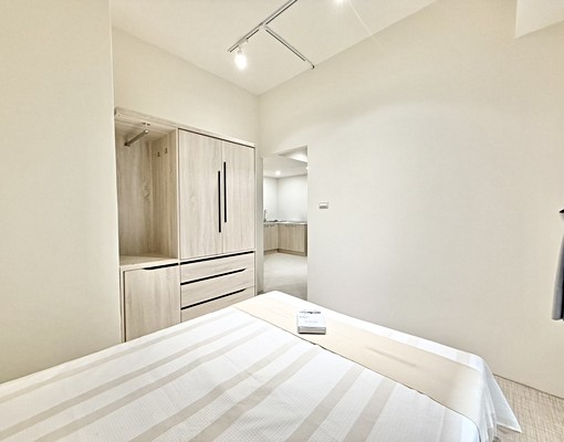 正一房一廳✨可雙租補✨全新完工✨雙層大冰箱✨超強地段✨ - Image 8