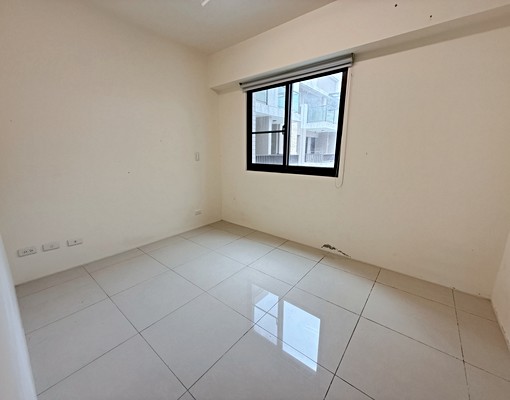 員林輕屋齡車庫別墅 - Image 5