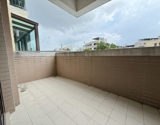 員林輕屋齡車庫別墅 - Image 3