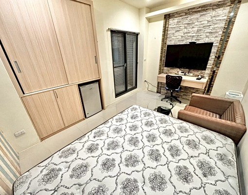 高貴不貴❤可租補❤陽台獨洗曬❤全新整理❤子母車 - Image 2