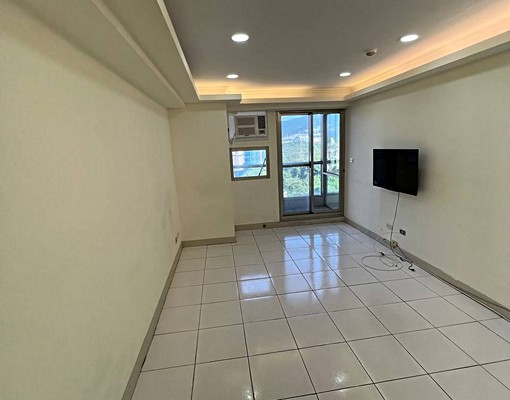 秒殺物件/日月光美兩房含車管費/可補助免服務費 - Image 1