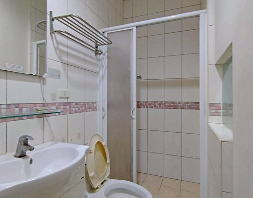 獨家中國醫★可租補★獨立套房/稀有1樓、真實房、子母車、獨曬 - Image 9