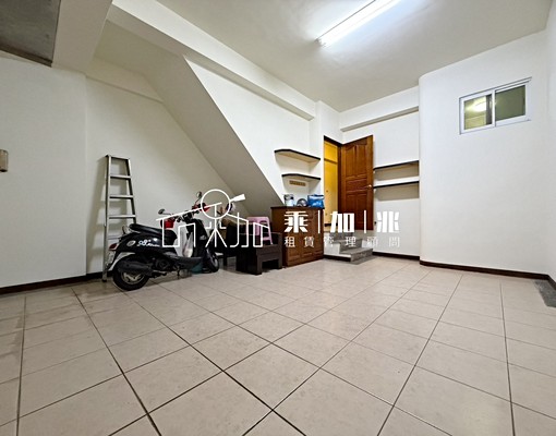 💥乘加兆帟閎💥帶您找5房車庫可停兩台汽車優質透天厝 - Image 3