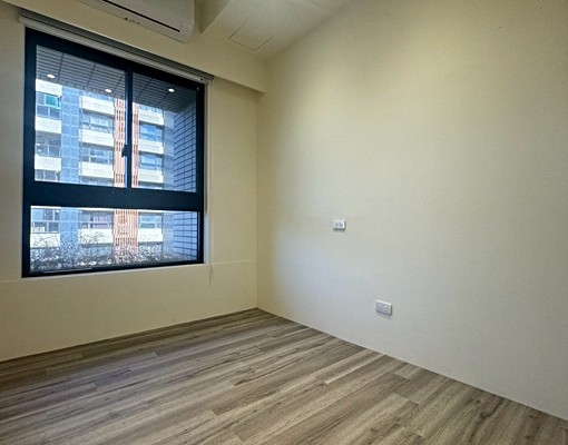 領航南路三段特優質三房居家宅邸可租補 - Image 6