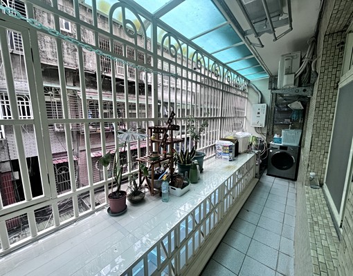 迴龍捷運站裕民國小1+1房附家具家電 - Image 9