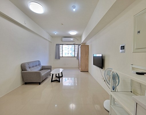 『府中捷運』新站歐洲獨立電梯採光美套房(含管可租補 - Image 1