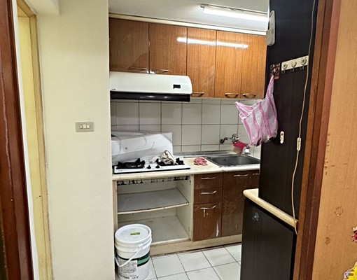 一樓公寓出租，仲介勿擾 - Image 5