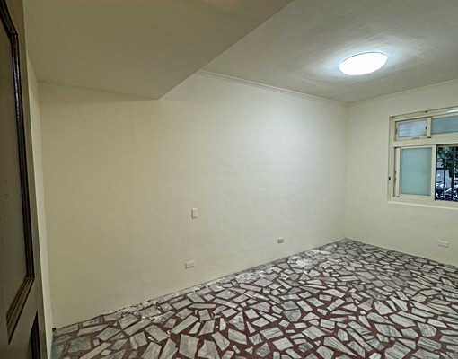 一樓公寓出租，仲介勿擾 - Image 3