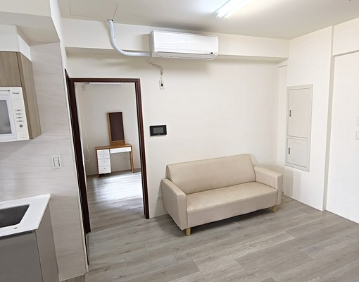 仁愛國小♡頂樓景觀兩房♡近捷運站/水湳市場♡可雙租補♡可寵♡ - Image 3