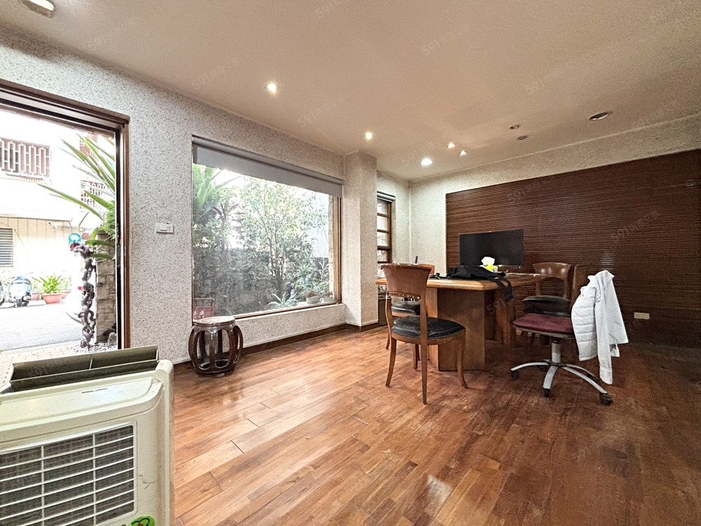 整棟出租✨可租補可戶籍可營登✨門口停車✨ - Image 1