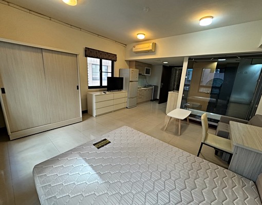 價格公道可租補~尊享空間🦕有廚房🦕中山路三段 - Image 1