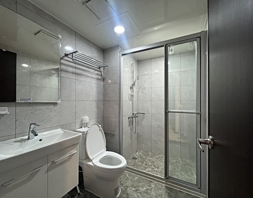 唯一窗口~周周新橫濱電梯採光面美之國景觀3房+車位 - Image 9