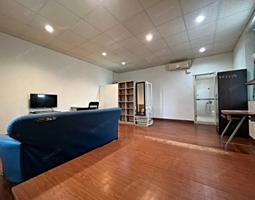 宅樂彭🧡近西門路四段＆保時捷中心～分租超大坪套房～可停汽車 - Image 2