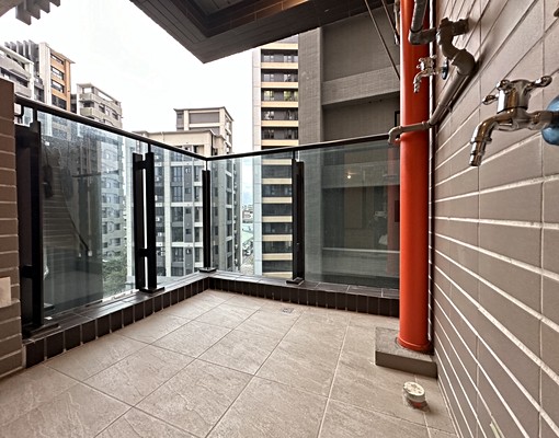 可租補免仲介費/全新電梯大樓/租金可談/無障礙空間/小陽台 - Image 7