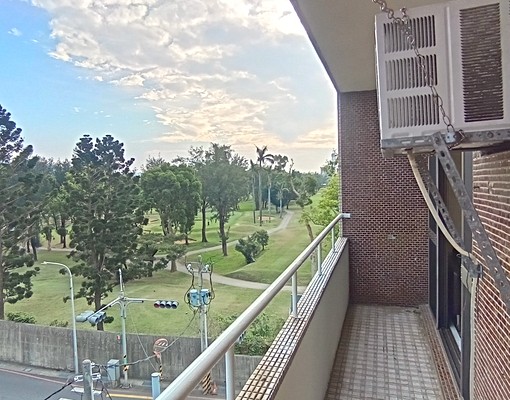 景觀第一排,綠意無限,毛孩子們的天堂 - Image 3