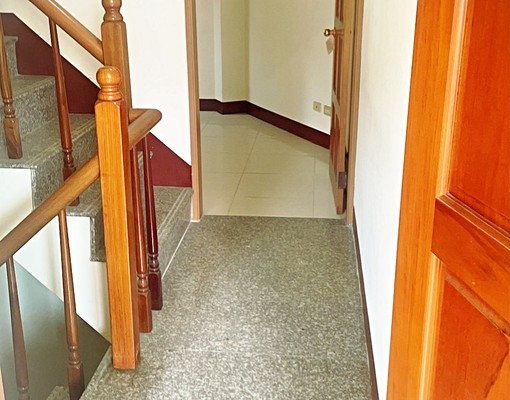 整層空間大，配備齊全，衛生乾淨又舒適，本住處全面禁菸 - Image 11