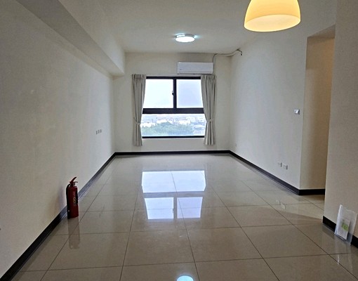 鳳鳴學區3房-捷運火車雙鐵-生活機能佳-可租補-要公證 - Image 1